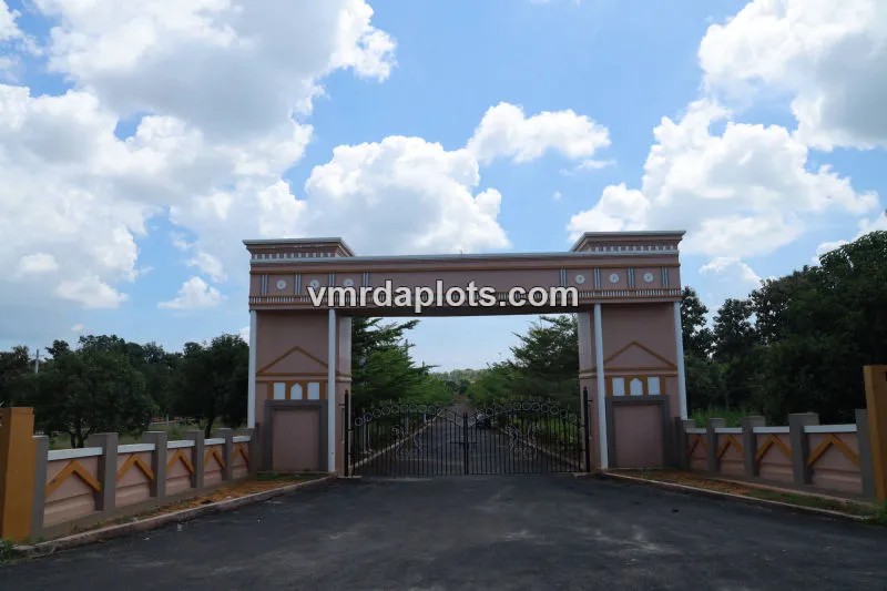VMRDA APPROVED PLOT FOR SALE IN DAKAMARRI - DAKAMARRI - image 4